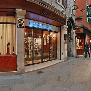 *** Hotel Montecarlo Itália