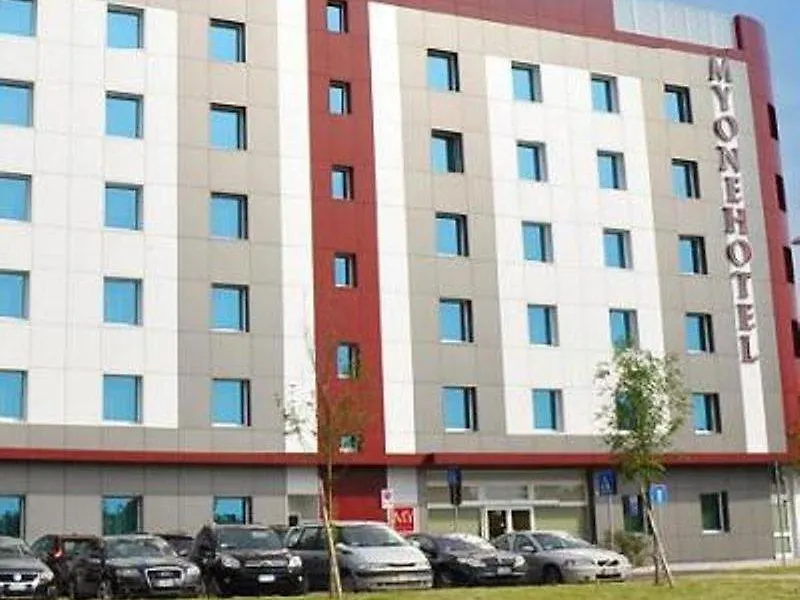 My One Hotel Bolonha 4*,